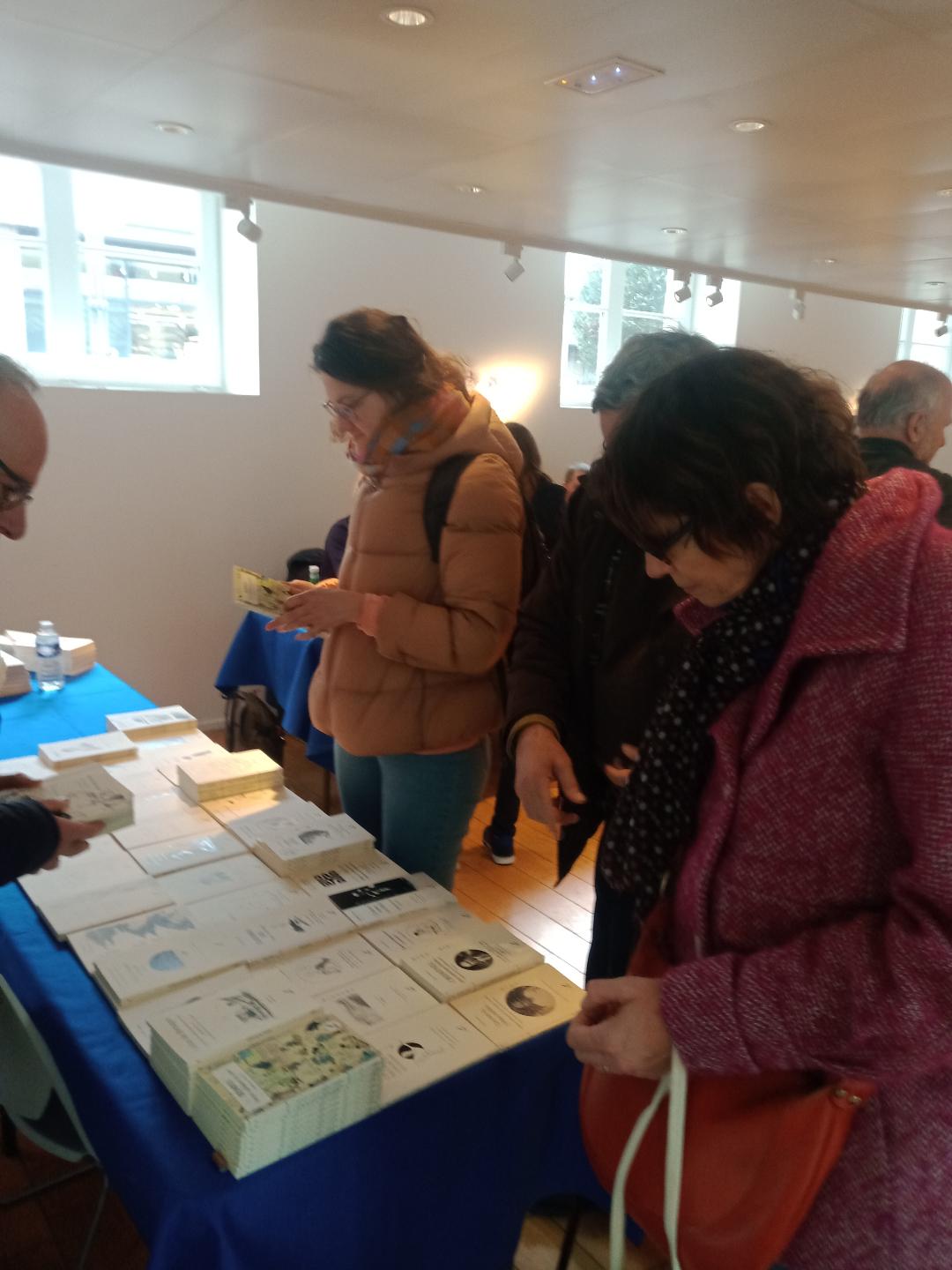 salon du livre ha�ku d'Issy les Moulineaux, organis� par la Maison du Japon � Paris